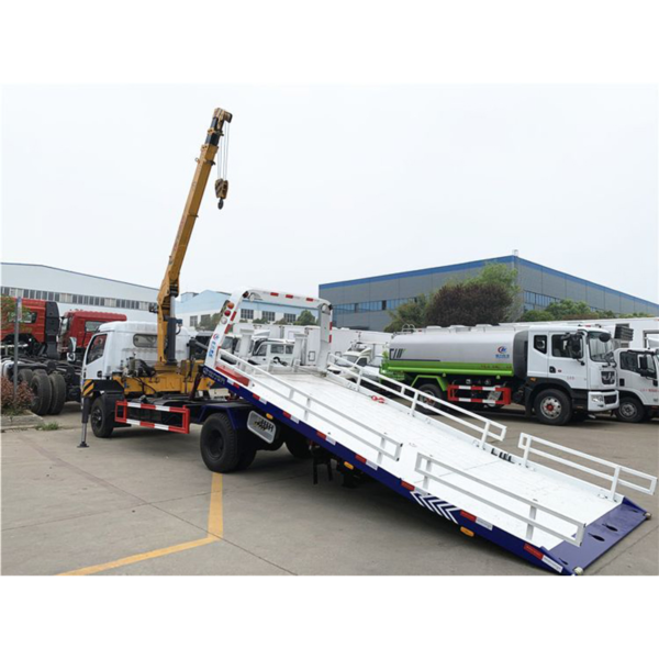 Clw Tow Truck Wrecker with Crane 4X2 5ton Hydraulic Straight Boom Truck Mounted Cranes