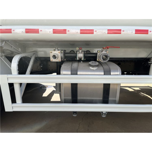 Hot Sale Shacman 6X4 20cbm Water Truck 25000L Watering Cart Water Spray Sprinkler Tanker Truck