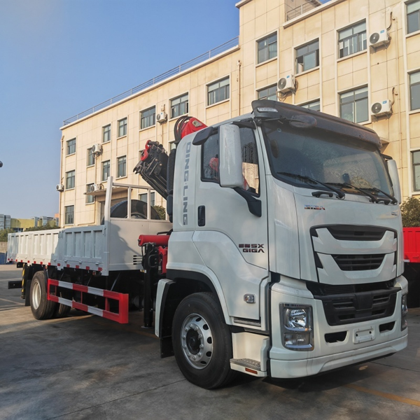 China 1suzu Giga 4X2 Folding Knuckle Boom Crane Truck for Sale