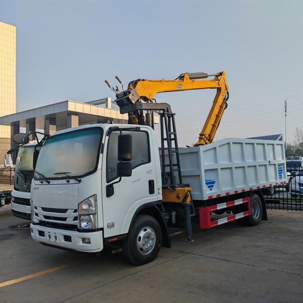 1suzu Dump Truck with 5 Ton Folding Arm Crane Mobile Crane Truck Lifting Equipment