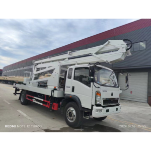 High Quality HOWO Folding Arm Aerial Working Platform Truck 4X2 Hydraulic Aerial Cage Truck