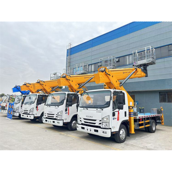 1suzu Kv100 4X2 Straight Arm Telescopic Boom 28-32 Meters Hydraulic Aerial Bucket Truck