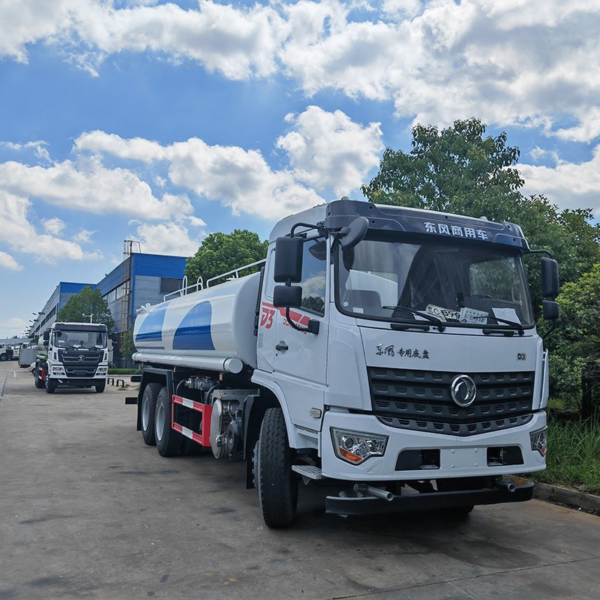 Dongfeng 6X4 20m3 Capacity Pump Tanker Water Spraying Vehicle Water Tanker Truck