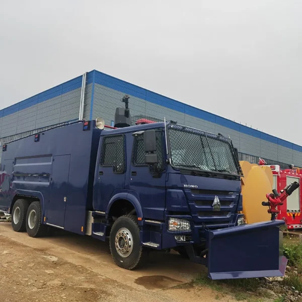 HOWO Riot Control Water Cannon Truck for Public Security Maintenance