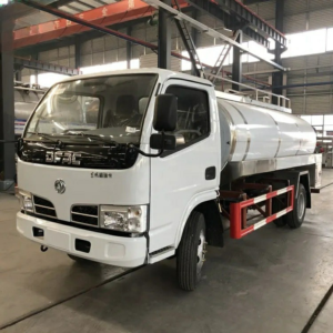 Dongfeng 4X2 Stainless Steel Tank Fresh Milk Tanker Truck 5000liters Small Milk Transport Tank Truck