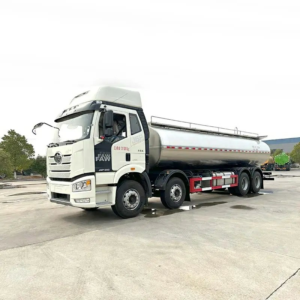 China FAW 8X4 22cbm 304 Stainless Steel Water Milk Tank Truck Price