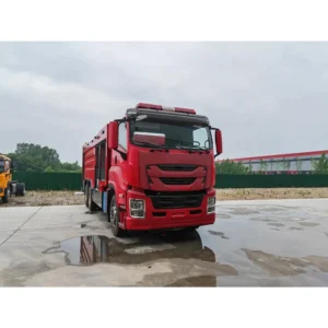 Low Price Isuzu Giga 12000L Fire Fighting Truck for Sale