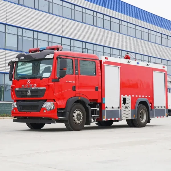Factory Price HOWO Double Row off-Road 8000liters Fire Fighting Truck for Sale