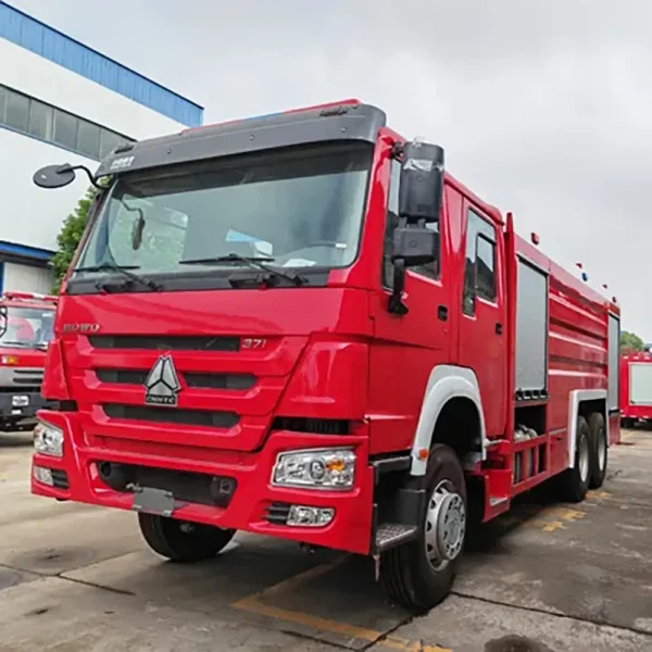 Sinotruck HOWO 12000liter Firefighting Emergency Rescue Foam Tanker Fire Fighting Truck