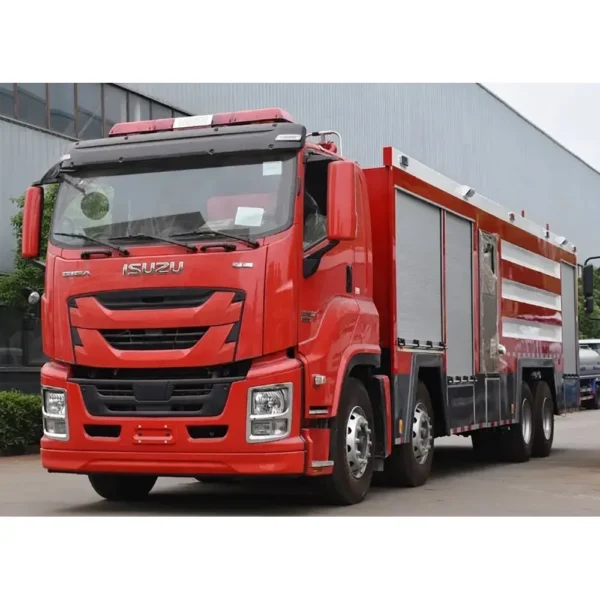 Isuzu Giga Fire Fighting Truck 8X4 Heavy-Duty Multi-Function Fire Engine Rescue Truck