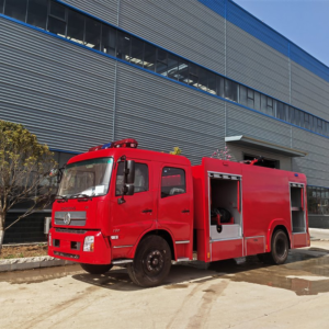 China Factory Dongfeng Fire Fighting Truck Fire Engine Specialized Vehicle Price