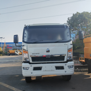 HOWO 7m3 4X2 Refuse Collector Truck Garbage Compactor Compressed Trucks