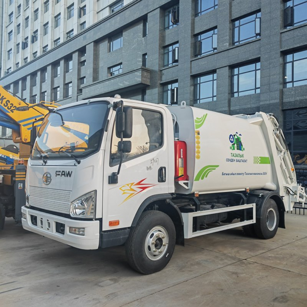 FAW Compression Garbage Collection Compactor Recycling Truck Refuse Garbage Collector Truck