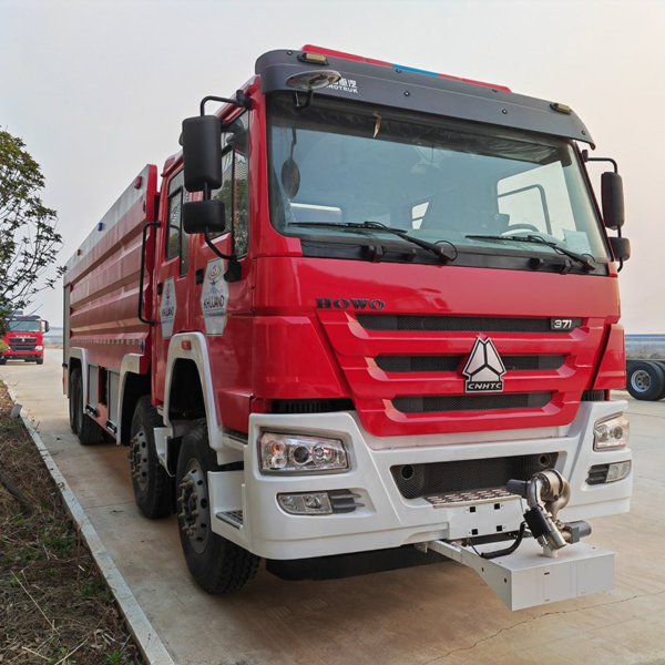 Wholesale Sinotruk HOWO 8X4 16000li Foam Water Dry Powder Fire Fighting Truck