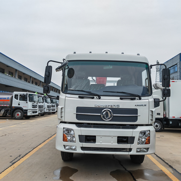 Factory Price Dongfeng Crane Trucks 4X2 8ton Truck Mounted Truck for Sale