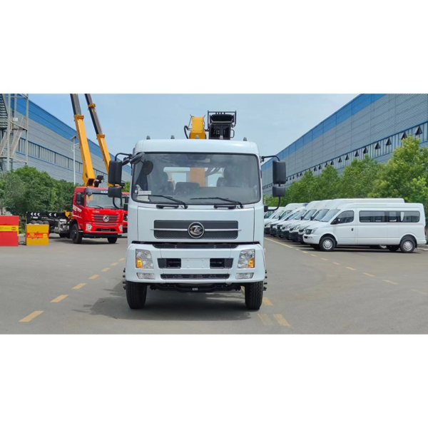 Dongfeng 4X2 Truck Mounted Crane 5 Ton 8ton Telescopic Boom Crane Truck for Sale
