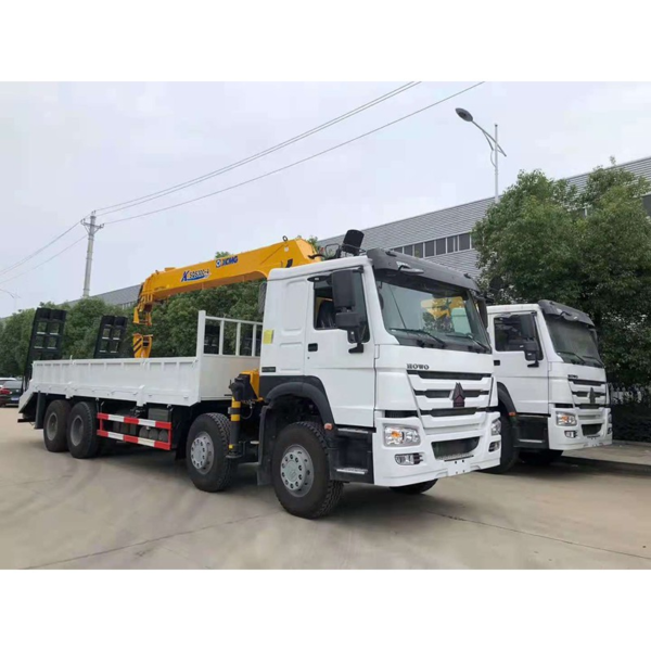 HOWO 8X4 Truck Mounted Crane 14 Ton Telescopic Knuckle Boom Crane Truck with Rear Ladder
