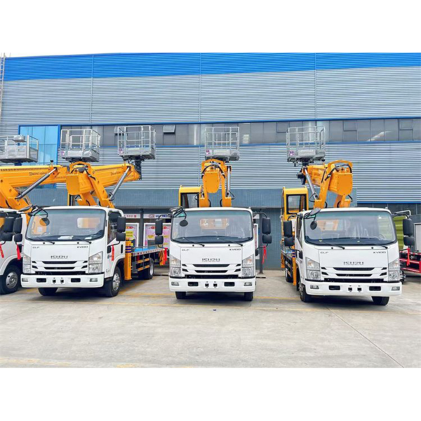 1suzu Kv100 4X2 Straight Arm Telescopic Boom 28-32 Meters Hydraulic Aerial Bucket Truck