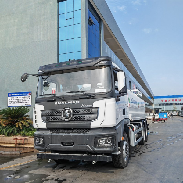 Shacman Water Sprinkler Truck 6X4 20cbm Spray Sprinkler Water Tank Truck for Sale