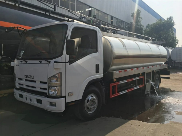 主图2 Isuzu 700p 4X2 Stainless Steel Water Tank Truck 8000liters Transport Milk Tanker Truck