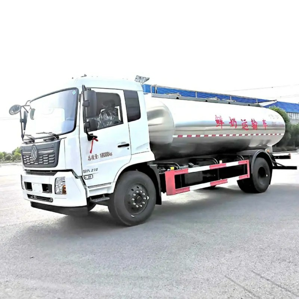 Cheap Price Dongfeng 4X2 Bulk Beer Juice Fresh Milk Stainless Steel Tank Truck for Sale