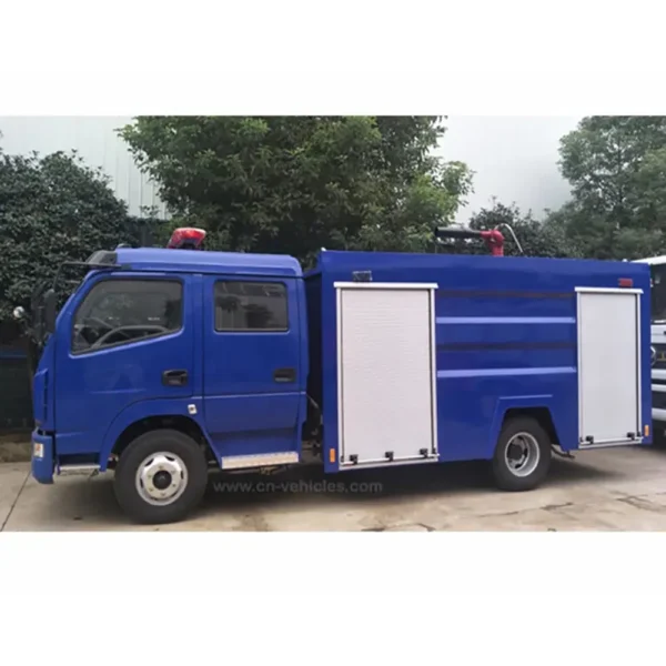 High Quality Double Cab LHD Rhd 3500 Liters Foam Tanker Fire Engine Truck for Sale