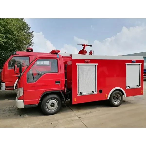 Factory Price Forland 2000liters Water Tanker Fire Fighting Rescue Engine Truck for Sale