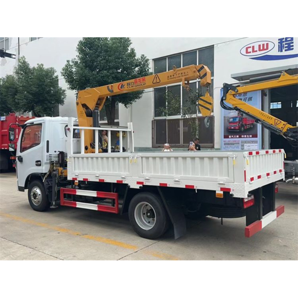High Quality DFAC 4X2 Truck with Crane 3 Ton New Crane Truck for Sale