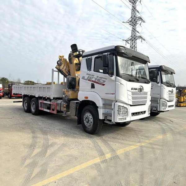 Customized FAW 6X4 Truck Mounted Crane 10 Ton Foldable Knuckle Boom Crane for Sale