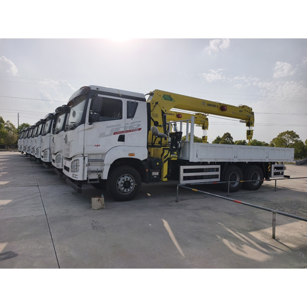 Customized Heavy Duty FAW 6X4 Hydraulic Straight Telescopic Boom Crane Mounted Truck for Sale