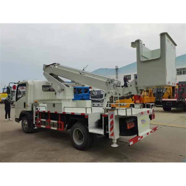 Sinotruk HOWO 14 16m Aerial Truck New Insulated Bucket Aerial Lift Work Platform Truck Price