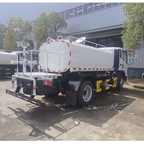 主图3 Hot Selling HOWO Water Spray Truck Diesel Water Supply Truck Small 5cbm Green Spraying Vehicle