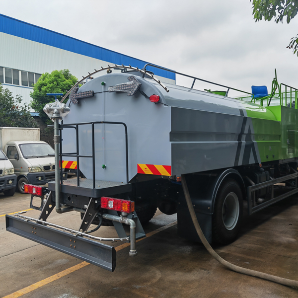 Dongfeng Watering Cart Factory Price 4X2 6 Wheels 15m3 Sprinkler Water Tank Truck Spray Bowser