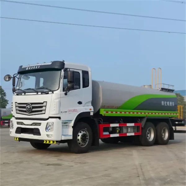Clw Brand 25000L HOWO Water Tank Truck with Weichai Diesel Powerful Engine 20ton Water Bowser