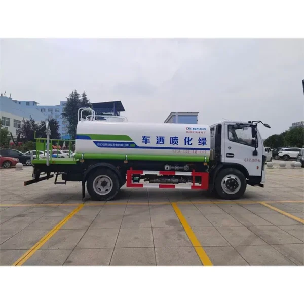 Dongfeng 5000L Dust Suppression Water Spraying Truck with Fog Cannon