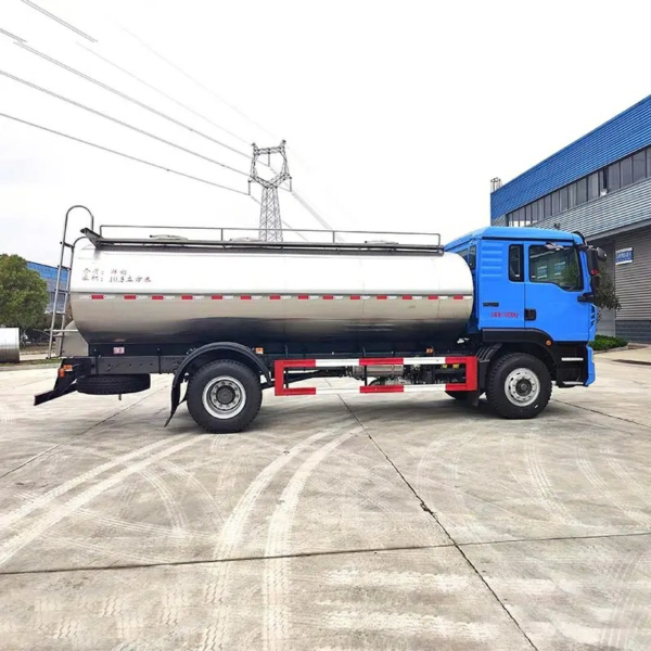 HOWO Stainless Steel 4X2 Sainless Steel Milk Tank Transport Truck Fresh Milk Tanker
