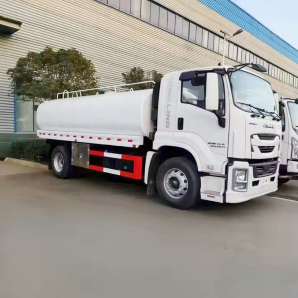 Factory Price Isuzu Giga 4X2 12000liters Stainless Steel Milk Transportation Tank Truck for Sale