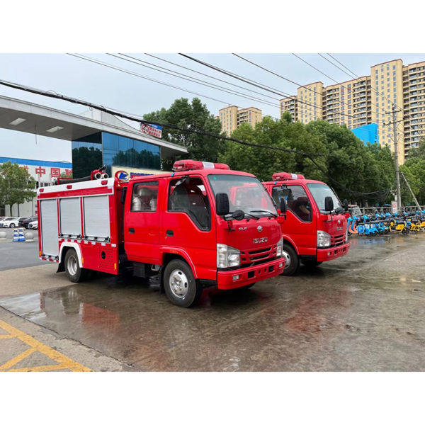 1suzu 100p 4X2 Small Water Fire Fighting Rescue Truck Fighting Emergency Firefighter Truck