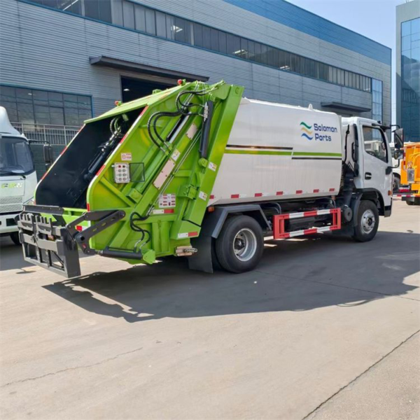 Factory Price 4X2 7cbm Compress Garbage Truck