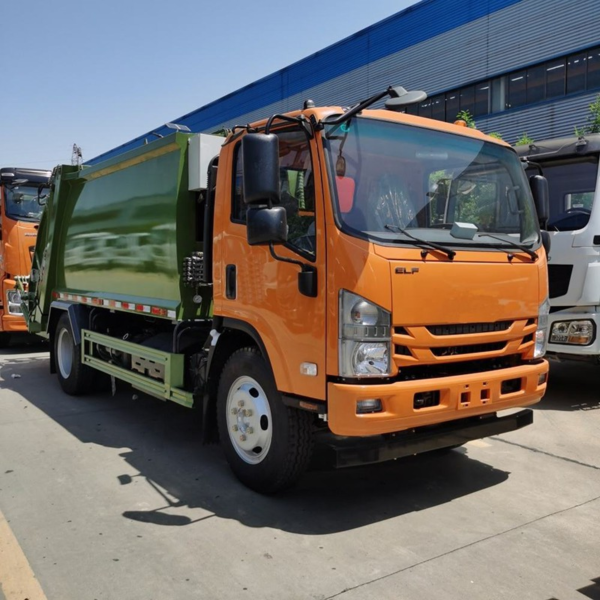 Factory Direct Sale1suzu 4X2 10cbm Garbage Compactor Truck Price Garbage Compression Vehicle