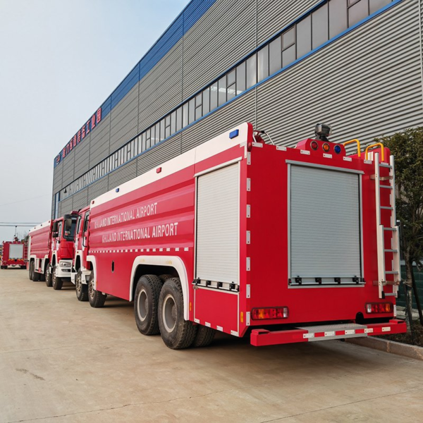 Wholesale Sinotruk HOWO 8X4 16000li Foam Water Dry Powder Fire Fighting Truck