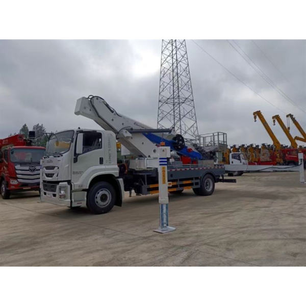 1suzu 28m 36m 45m Aerial Work Platform Truck Telescopic Boom High Altitude Operation Truck