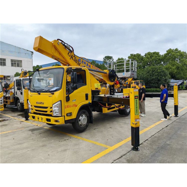 1suzu 4X2 Customized 28m 30m Hydraulic Aerial Manlift Work Platform Truck on Sale