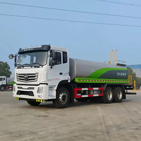 Clw Brand 25000L HOWO Water Tank Truck with Weichai Diesel Powerful Engine 20ton Water Bowser
