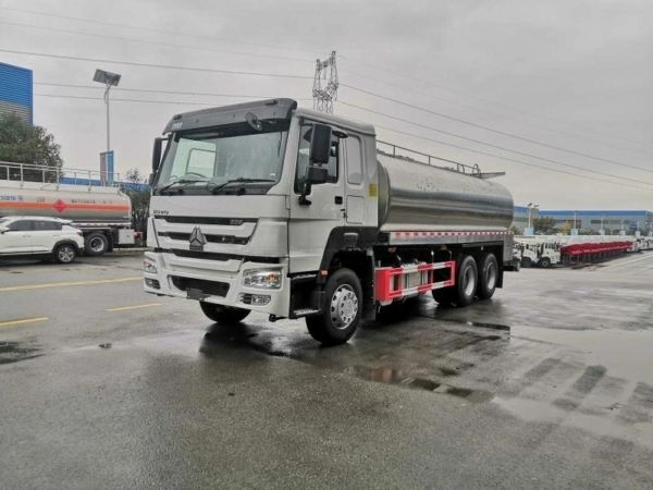 主图4 HOWO 6X4 Stainless Steel Milk Tank Truck20000 Liters Tanker Truck for Fresh Milk Transporting