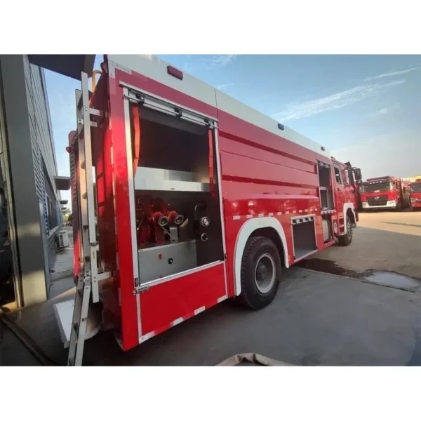 主图4 Shacman F3000 8000L Fire Rescue Foam Water Tank Tanker Firefighting Engine Fighting Vehicle Price