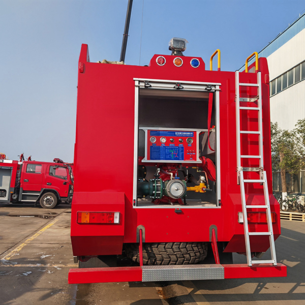 Chengi Rescue Foam Water Tank Tanker Firefighting Engine Fighting Vehicle Engine Fire Truck Price