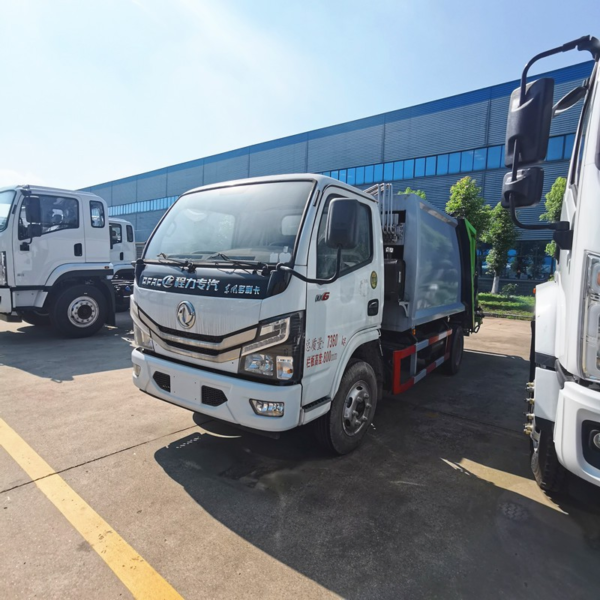 Dongfeng 6 Cubic Compressed Garbage Truck Multi-Purpose Compact Garbage Truck