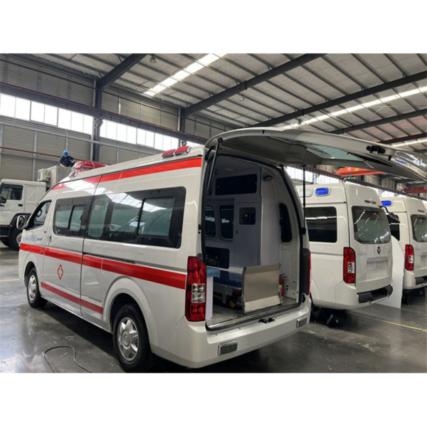 China Factory Price Foton Rhd LHD First Aid Medical Vehicle Hospital Emergency Ambulance