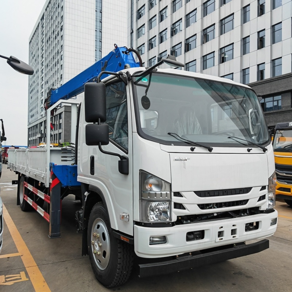 Isuzu Kv100 5ton Telescopic Truck Mounted Crane Boom Hydraulic Loader Crane Supplier